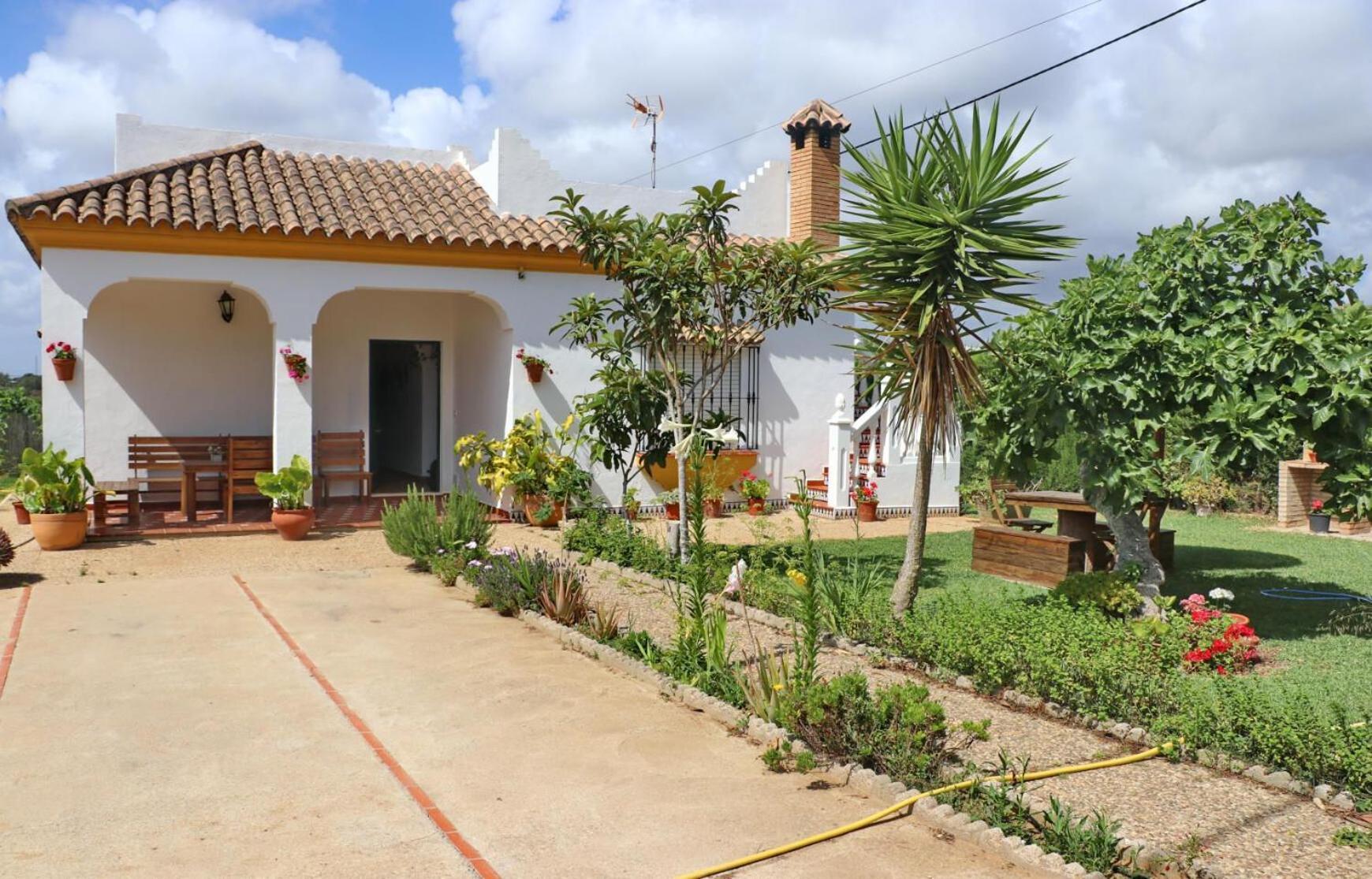 קוניל דה לה פרונטרה Chalet Pilahito מראה חיצוני תמונה